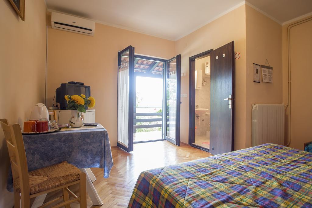 Guest House Nada 392 Pula Bagian luar foto