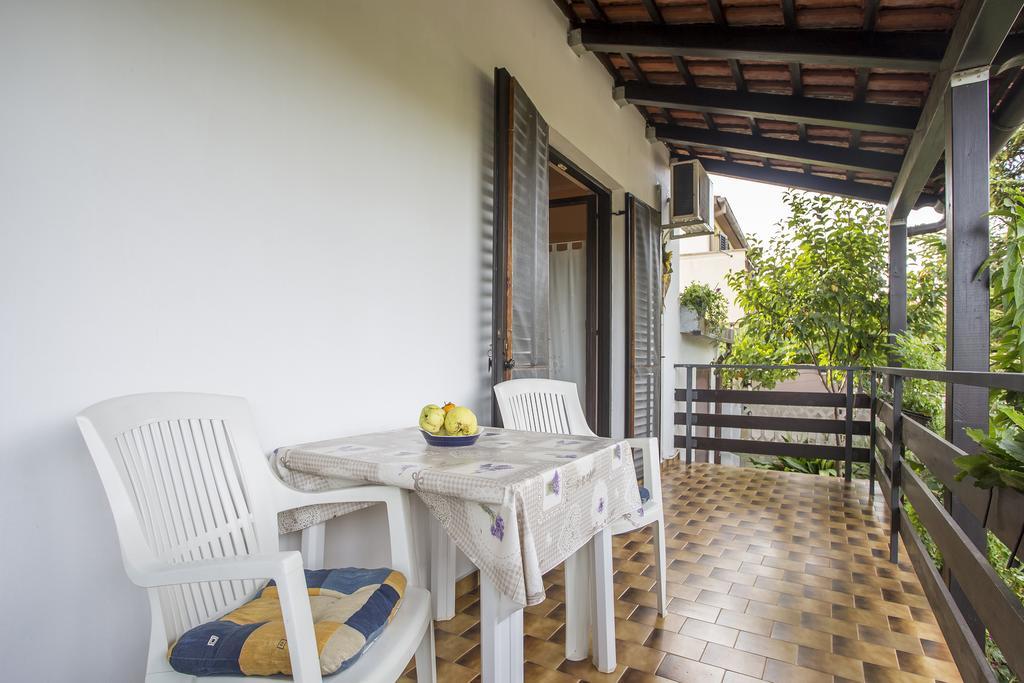 Guest House Nada 392 Pula Bagian luar foto